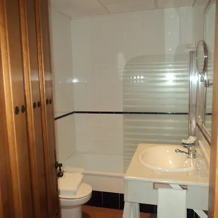 Hotel San Julian 2*